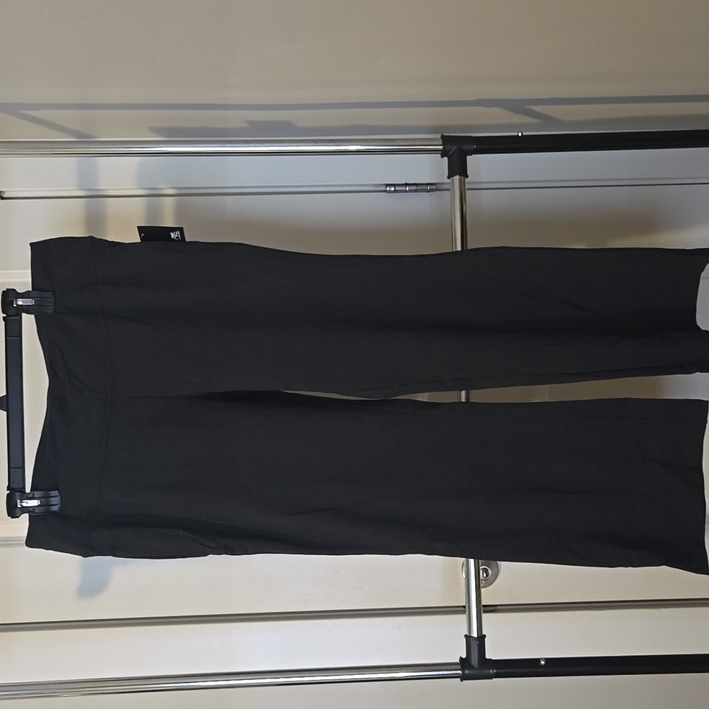 Avenue Boot Leg Active Pants